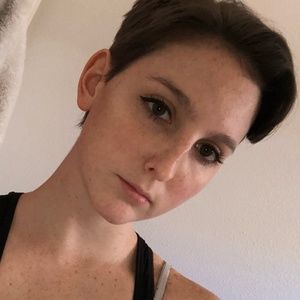 Meet your Posher, Jasmine